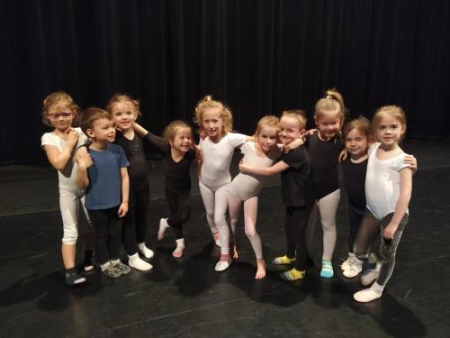 57276425-bf69-4489-868f-862acf5b6951