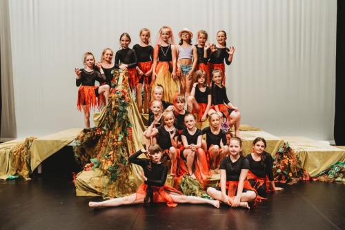 tanecni-vystoupeni-379-of-385