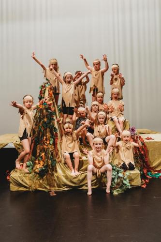 tanecni-vystoupeni-385-of-385