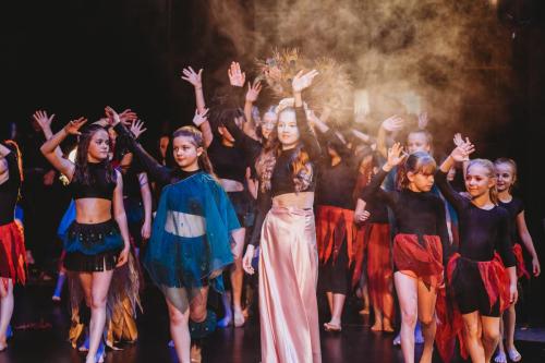 tanecni-vystoupeni-62-of-385 (1)